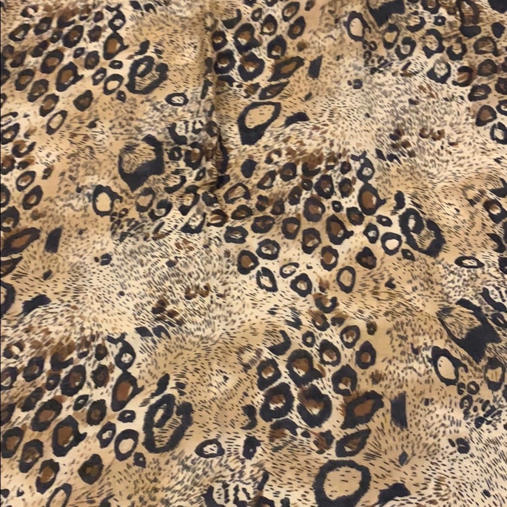 NWT 2 chic scarf